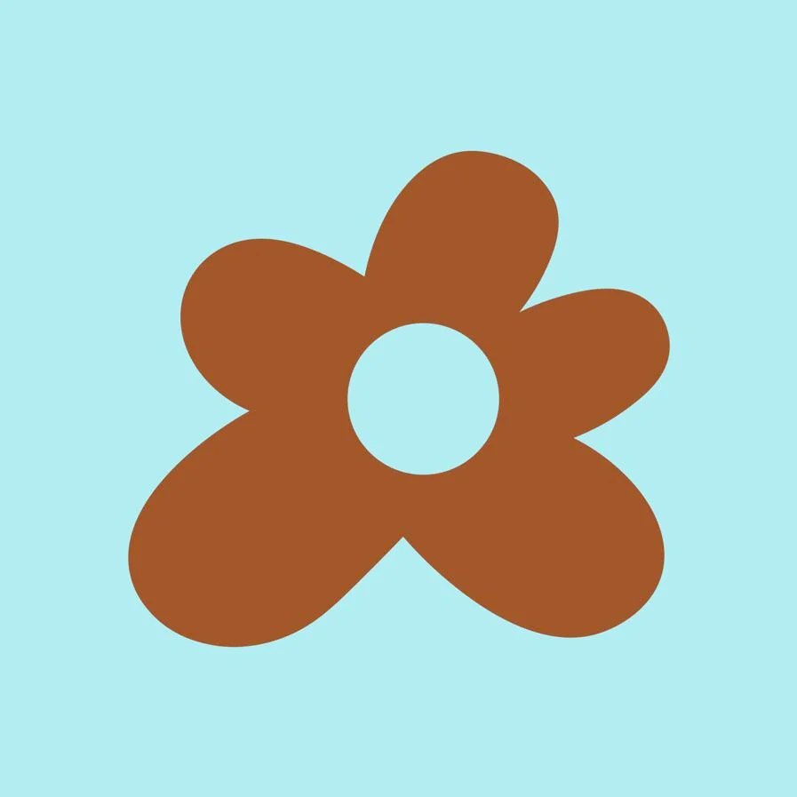 The five-petal Golf le Fleur flower in brown on pale blue